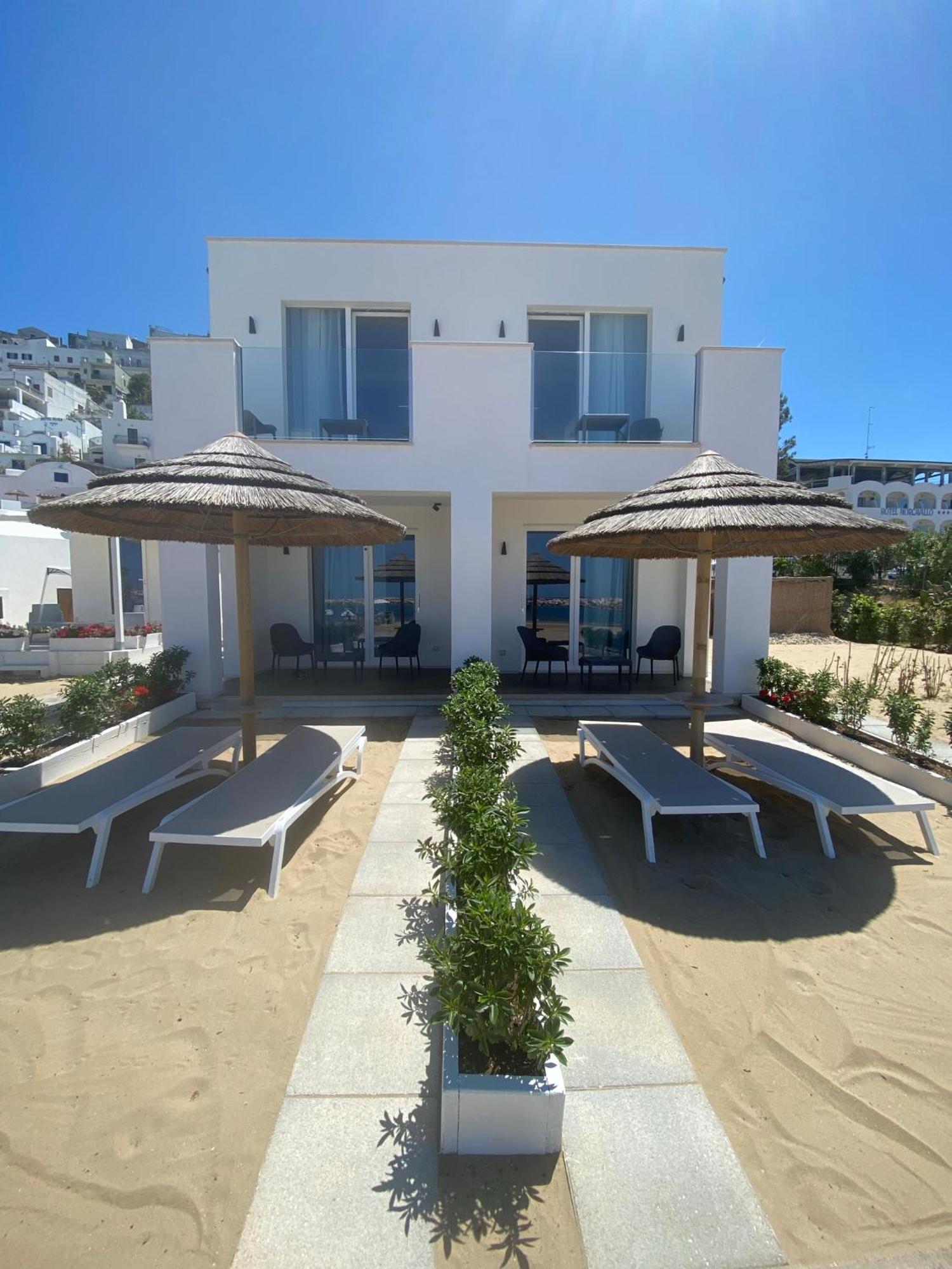 Marina Bay Beach Hotel Peschici Kültér fotó